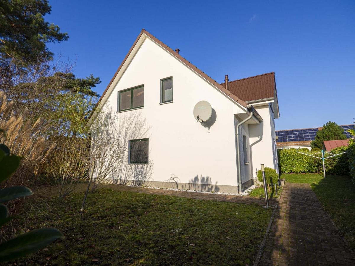 Ferienhaus Karola Glowe Eksteriør bilde